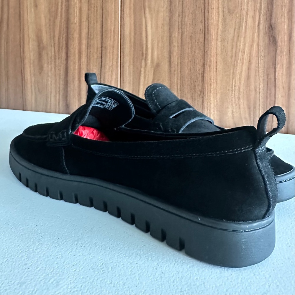 Vionic Uptown Loafer - black suede Size 11 - Picture 9 of 15